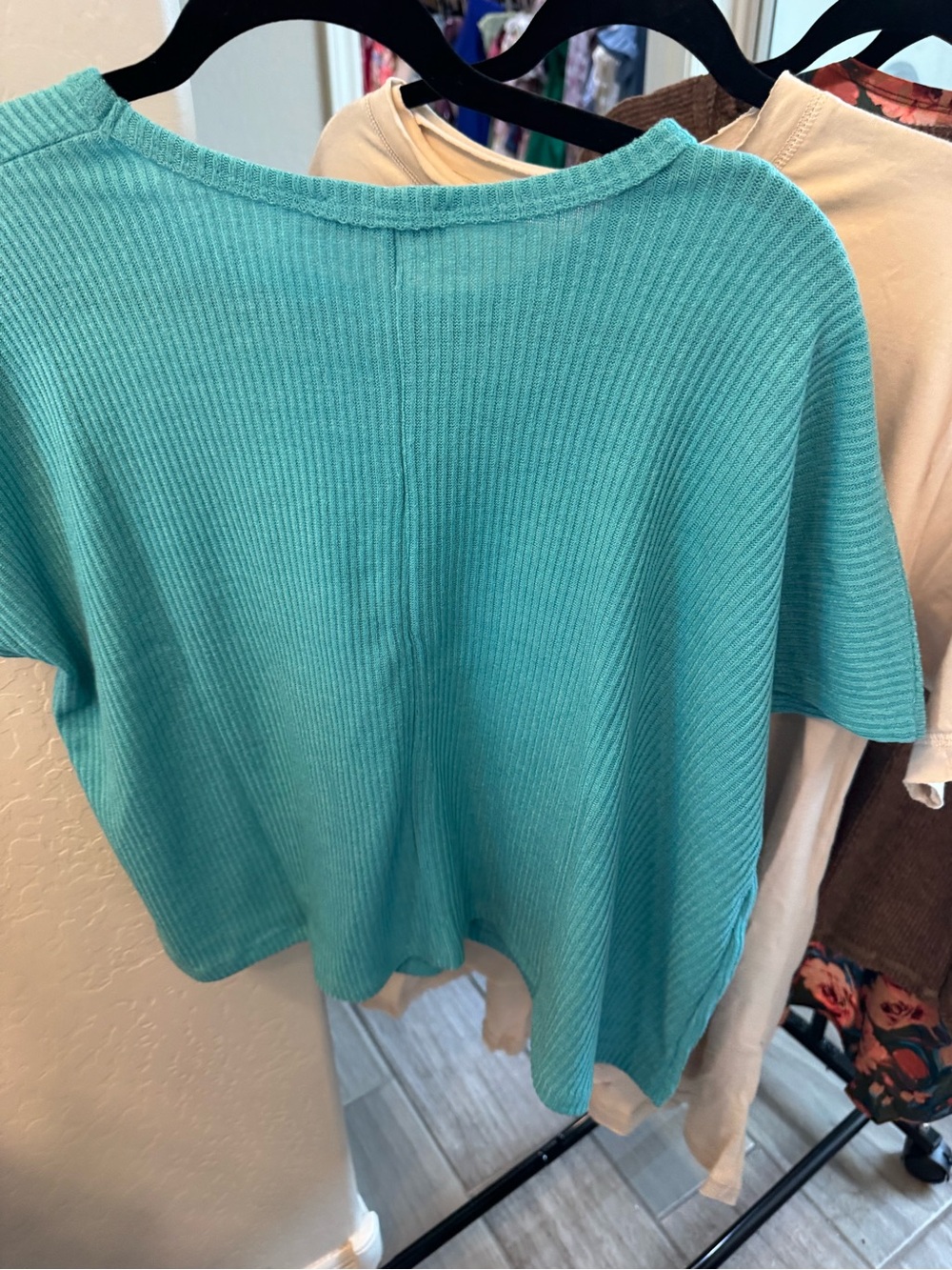 Women’s Ribbed Short-Sleeve Top in Aqua zenana S/M